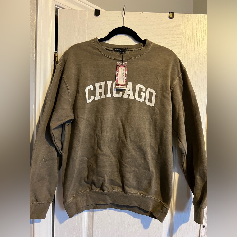 Boohoo NWT sweater